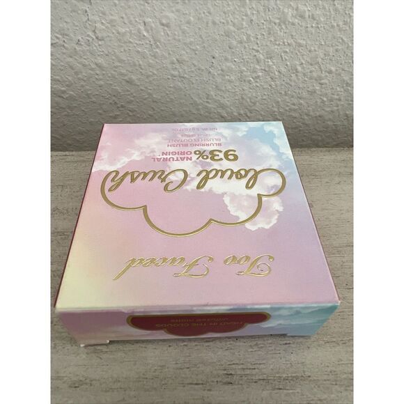 Too Faced Cloud Crush Blurring Blush “Heads In The Clouds”0.17oz/5g BNIB* - Picture 6 of 8